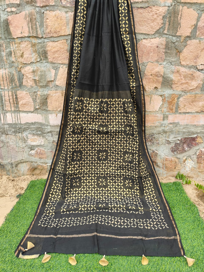 Pure Chanderi Silk Applique Work Saree With Blouse.