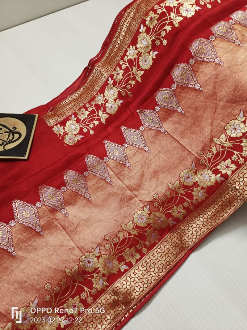 Banarasi Soft Dyable Warm Silk Saree With Blouse.