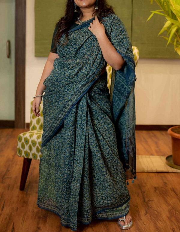 Soft Kota Silk Print Saree With Blouse.